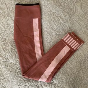 Fabletics Seamless Color Block Legging - image 1